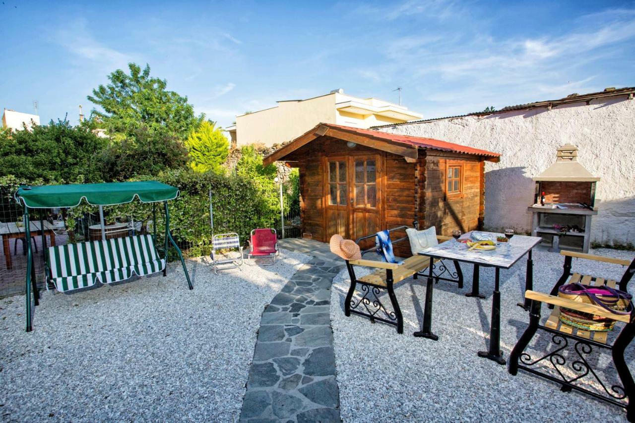 Holiday House Ioanna Nea Peramos  Exterior photo